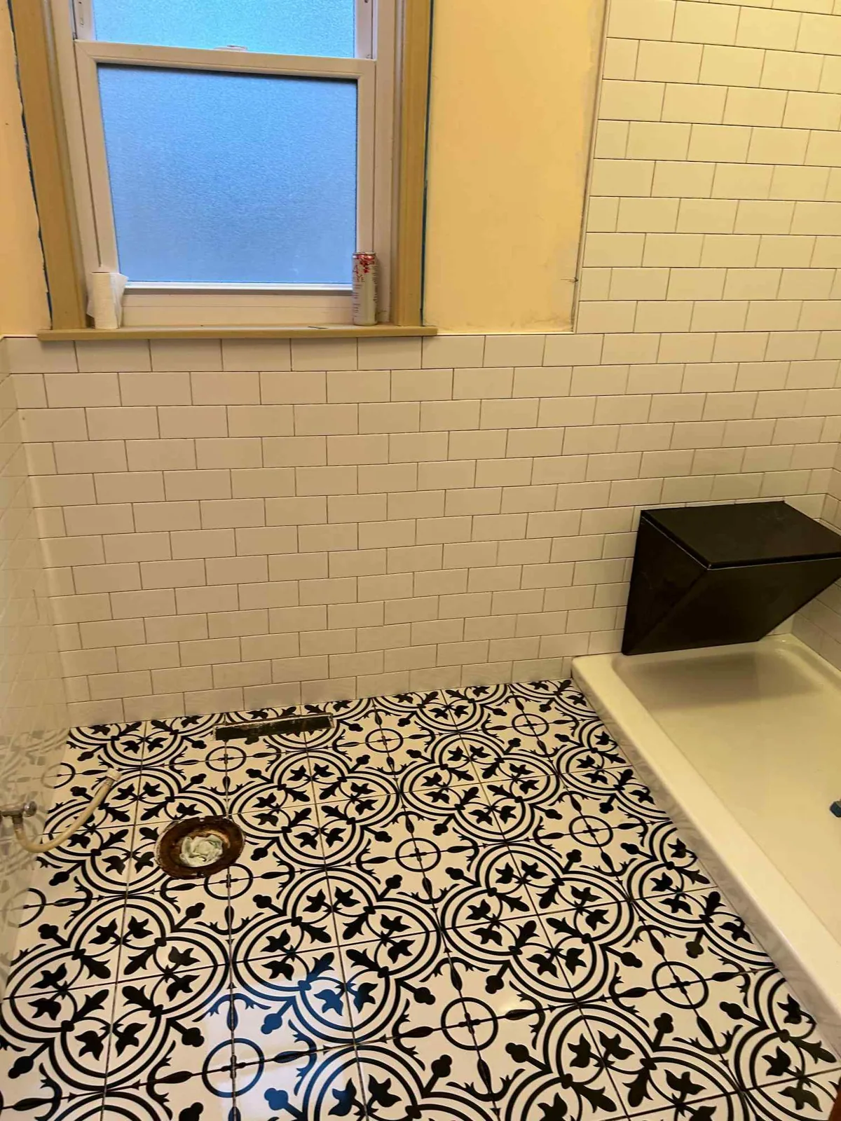 Tile and grout repair in a Chicago home